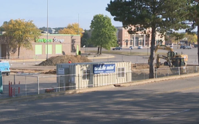 Ground Breaks on Olive Garden at Battle Creek’s Lakeview Square Mall